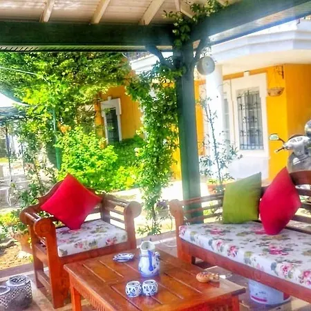 Hotel Uzun