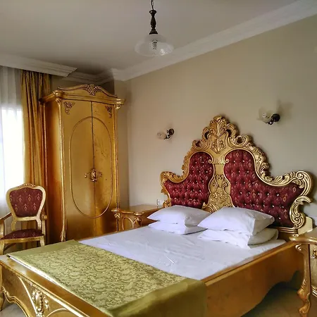 فندق Uzun 3*